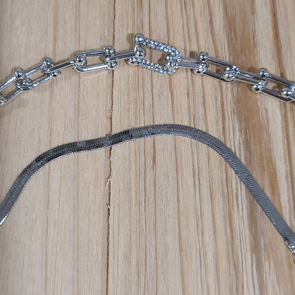 🩶🩶NEW🩶🩶 GORGEOUS!! 2PC Chain Link and Herringbone CZ Bracelet Set in SILVER - Picture 11 of 14